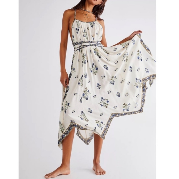 Free People Art Nouveau Maxi Dress Strappy Floral Print Asymmetrical Hem Sm NWT - Picture 14 of 15